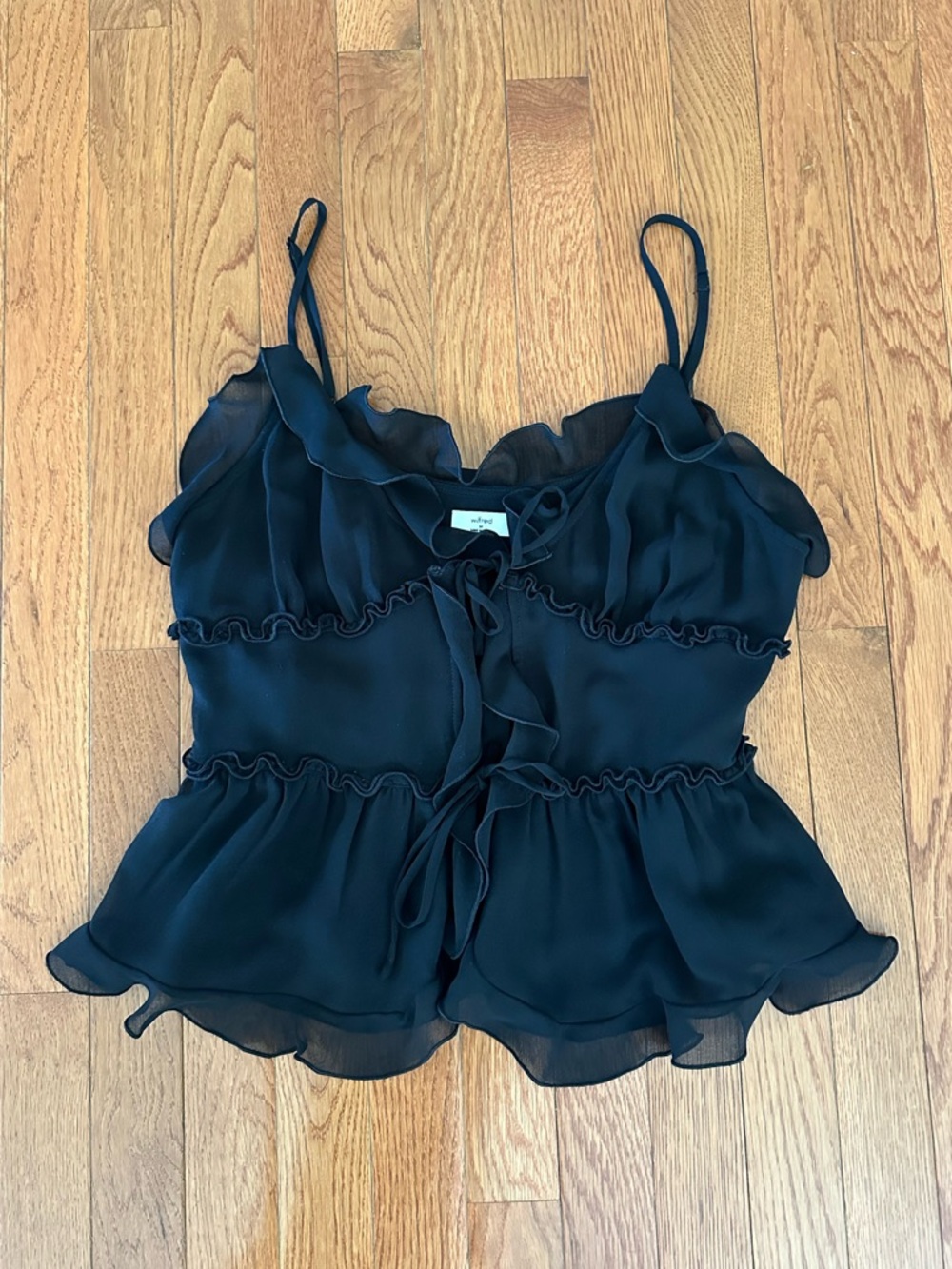 Aritzia Wilfred Amore Camisole Top - Black M